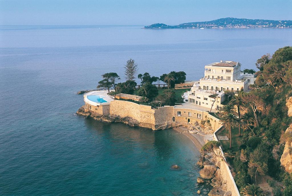 Seaside villa near Eze